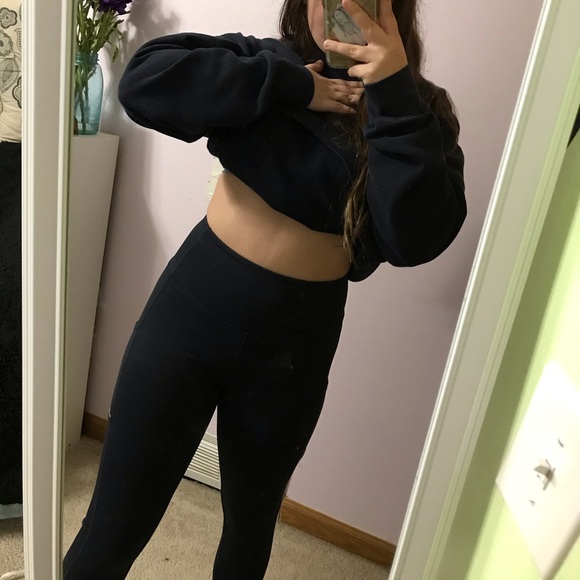 LEGGINGS - Picture 2 of 3